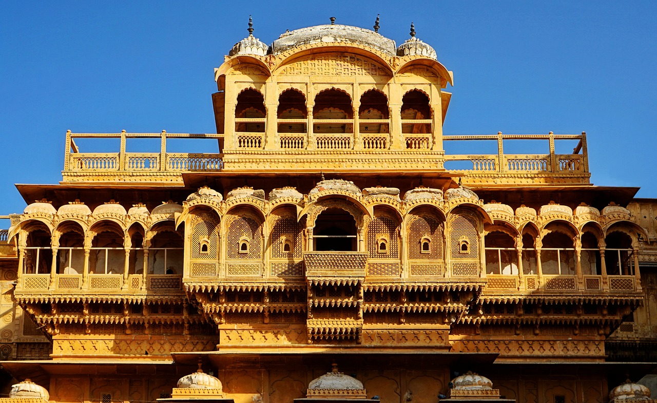 10 Amazing Places To Visit In Jaisalmer