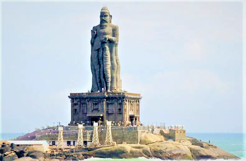 Places In Kanyakumari To Visit Thiruvalluvar statue